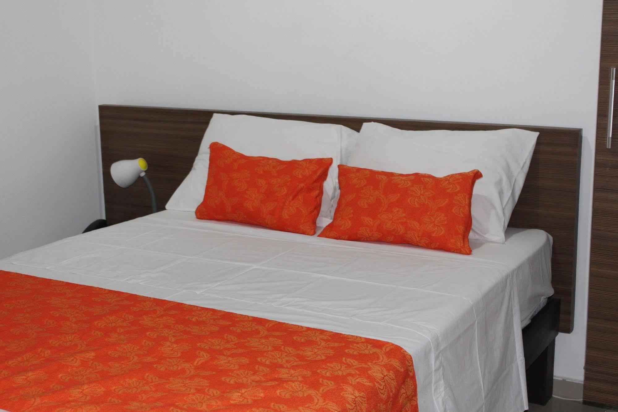 Ayenda 1501 Metropolitana Plaza Hotell Bucaramanga Eksteriør bilde