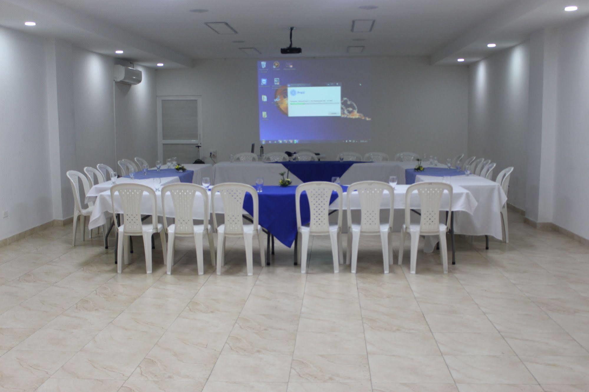 Ayenda 1501 Metropolitana Plaza Hotell Bucaramanga Eksteriør bilde