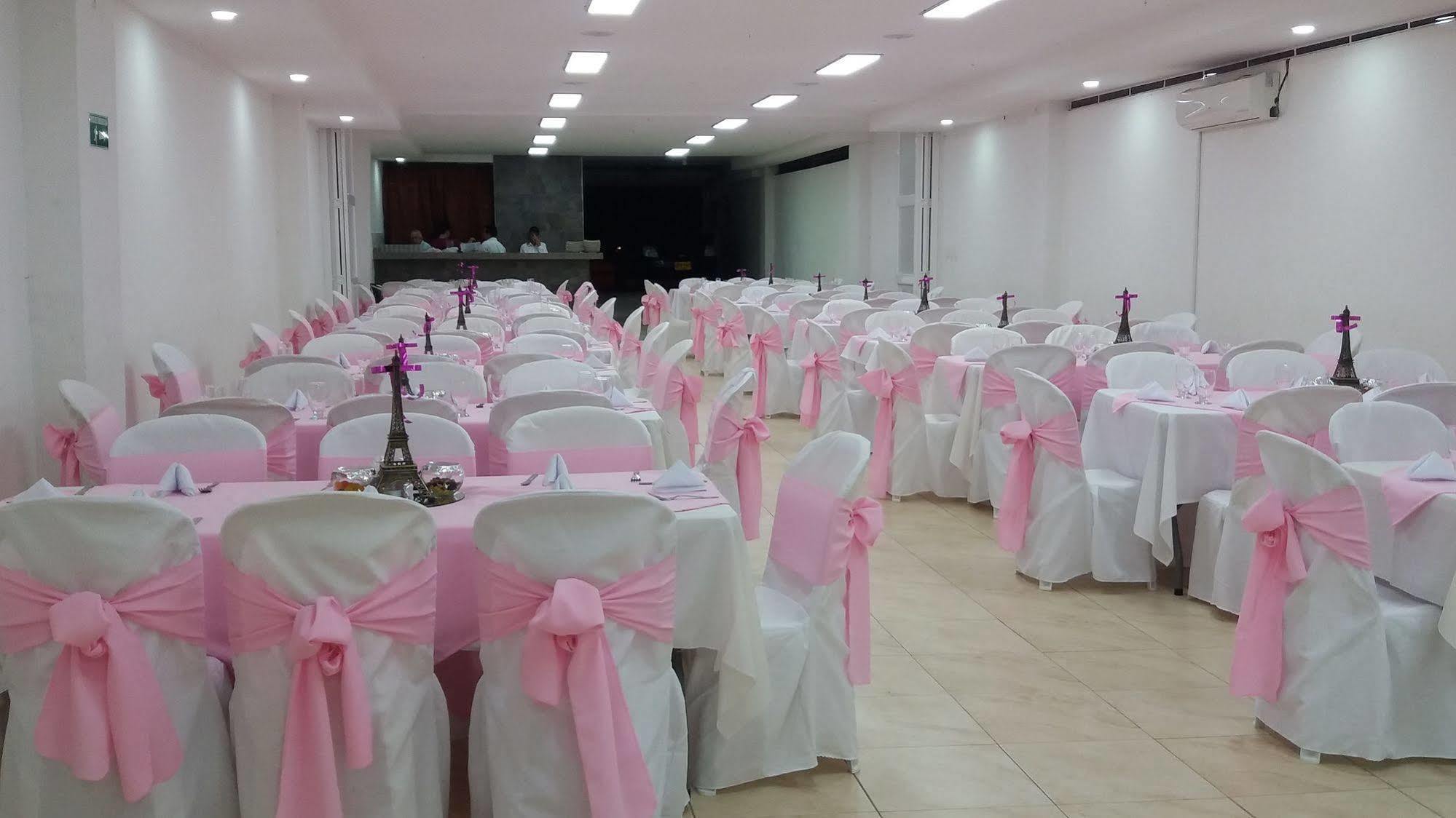 Ayenda 1501 Metropolitana Plaza Hotell Bucaramanga Eksteriør bilde